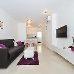 Lägenhet Luka *