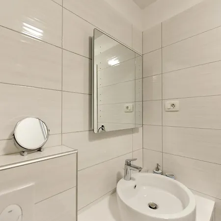 Luka Apartamento
