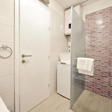 Luka Apartamento