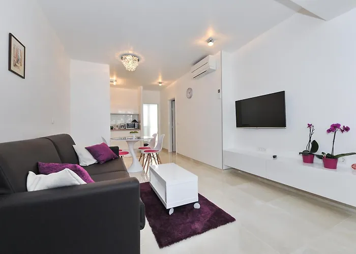 Luka Апартаменты *